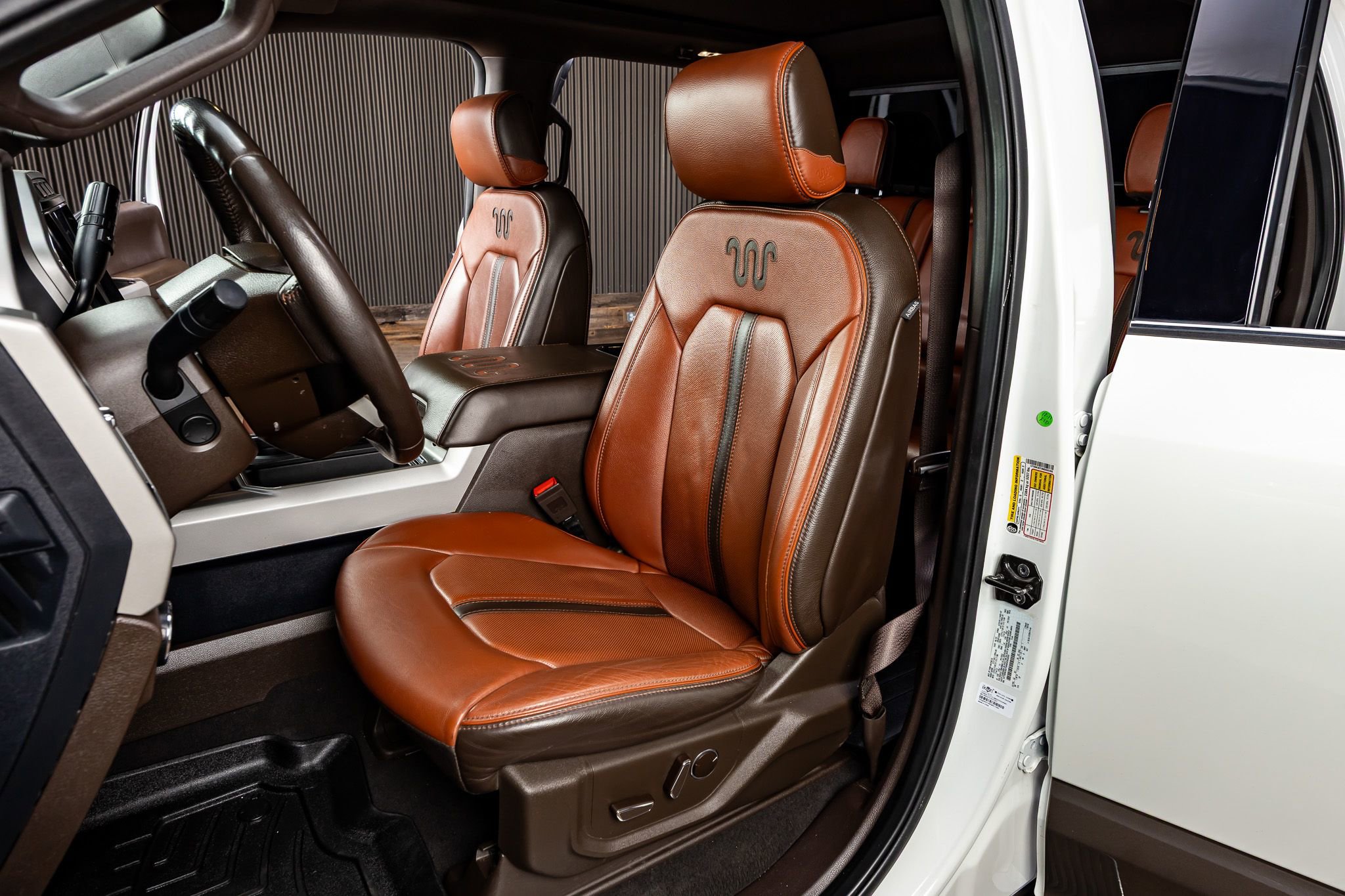 Used 2022 Ford F350 King Ranch w/ King Ranch Ultimate Package image 30