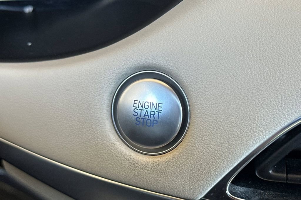 Used 2020 Hyundai Palisade Limited image 21