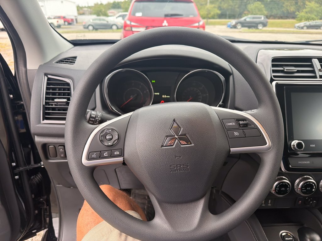 New 2027 Mitsubishi Outlander Sport ES AWD/4WD image 17