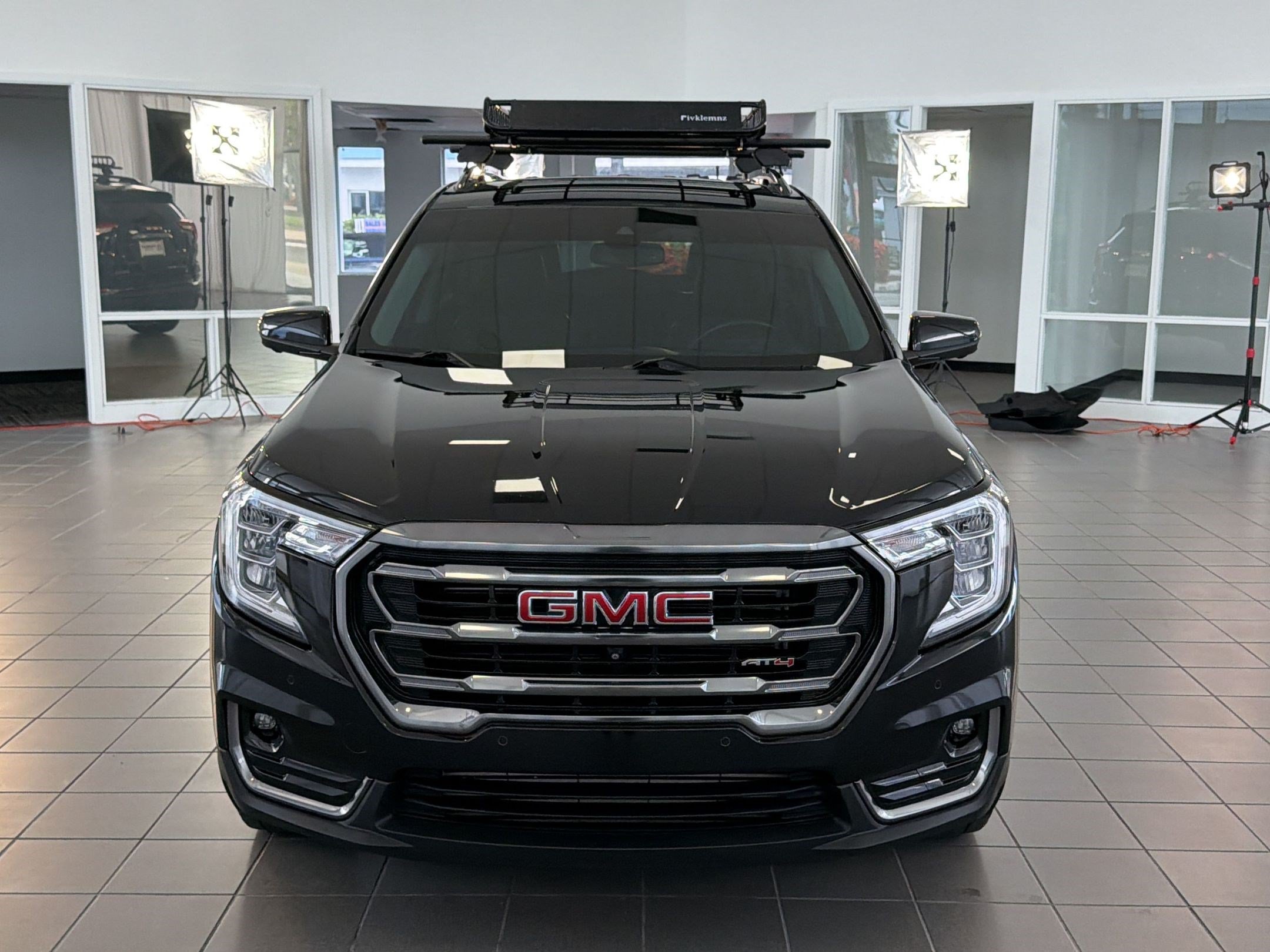 Used 2022 GMC Terrain AT4 w/ Tech Package AWD/4WD image 6