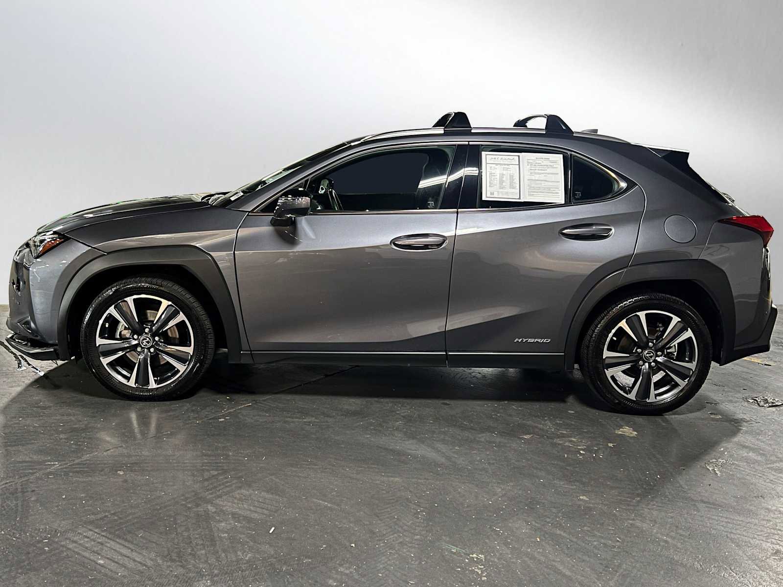 Used 2021 Lexus UX 250h w/ Premium Package image 6