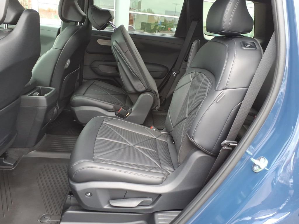 New 2027 Kia Telluride EX FWD image 10