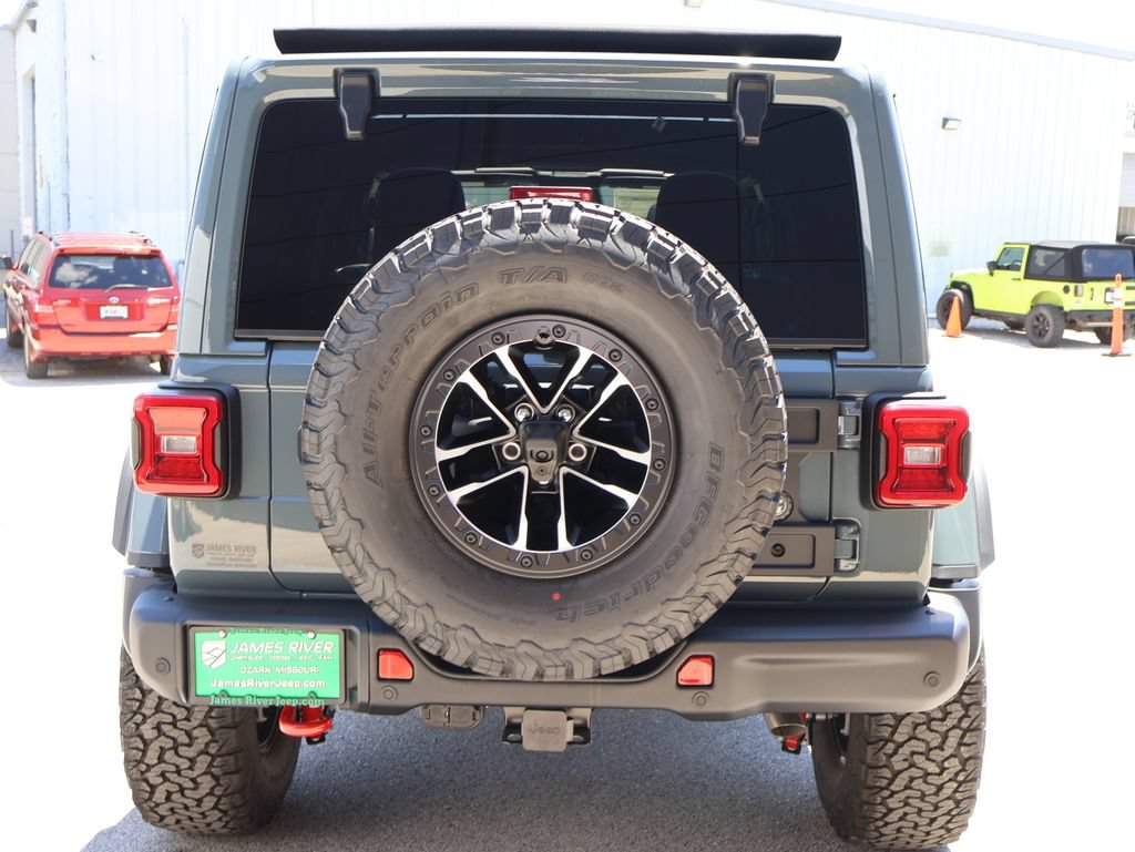 New 2026 Jeep Wrangler Unlimited Rubicon AWD/4WD image 4