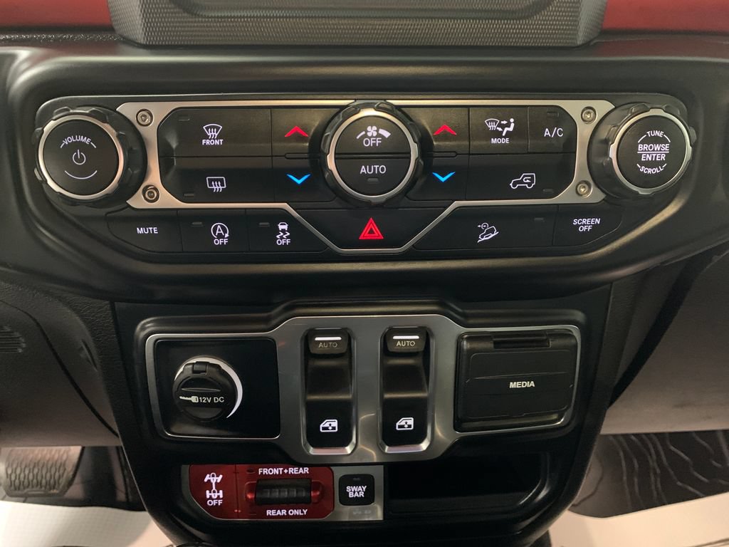 Used 2019 Jeep Wrangler Rubicon w/ Steel Bumper Group AWD/4WD image 25