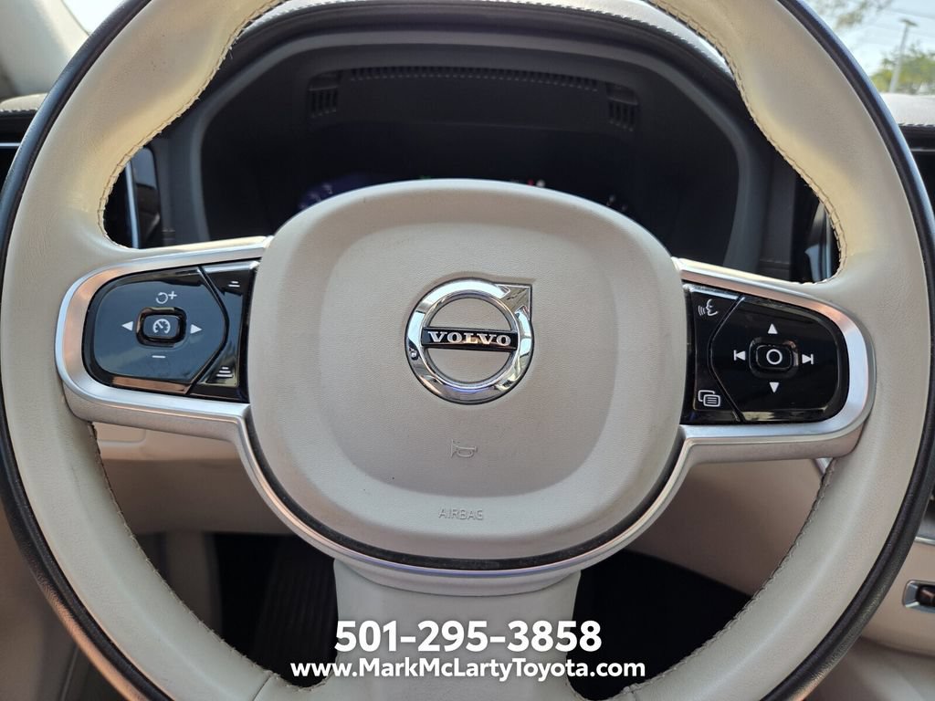 Used 2023 Volvo XC60 B5 Ultimate w/ Climate Package AWD/4WD image 26