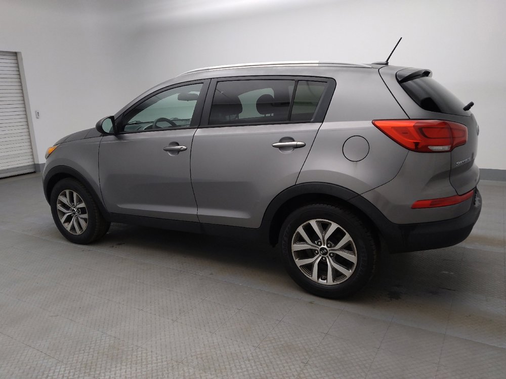 Used 2016 Kia Sportage LX w/ LX Popular Package image 3