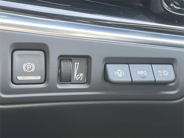 Used 2023 Cadillac XT6 Sport w/ Platinum Package image 38