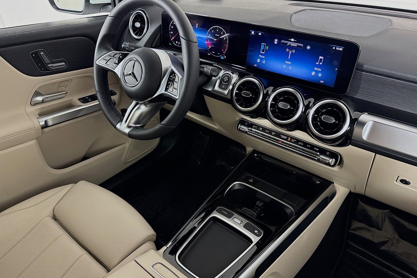 Certified 2026 Mercedes-Benz GLB 250 GLB 250 image 16