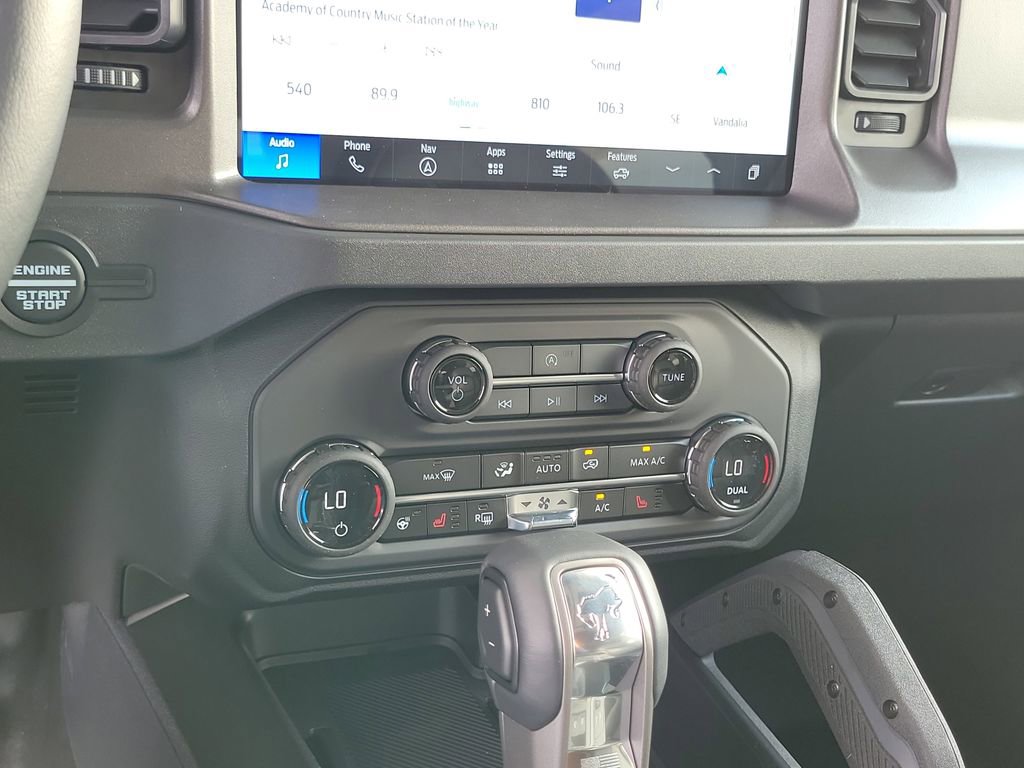 New 2025 Ford Bronco Badlands image 28