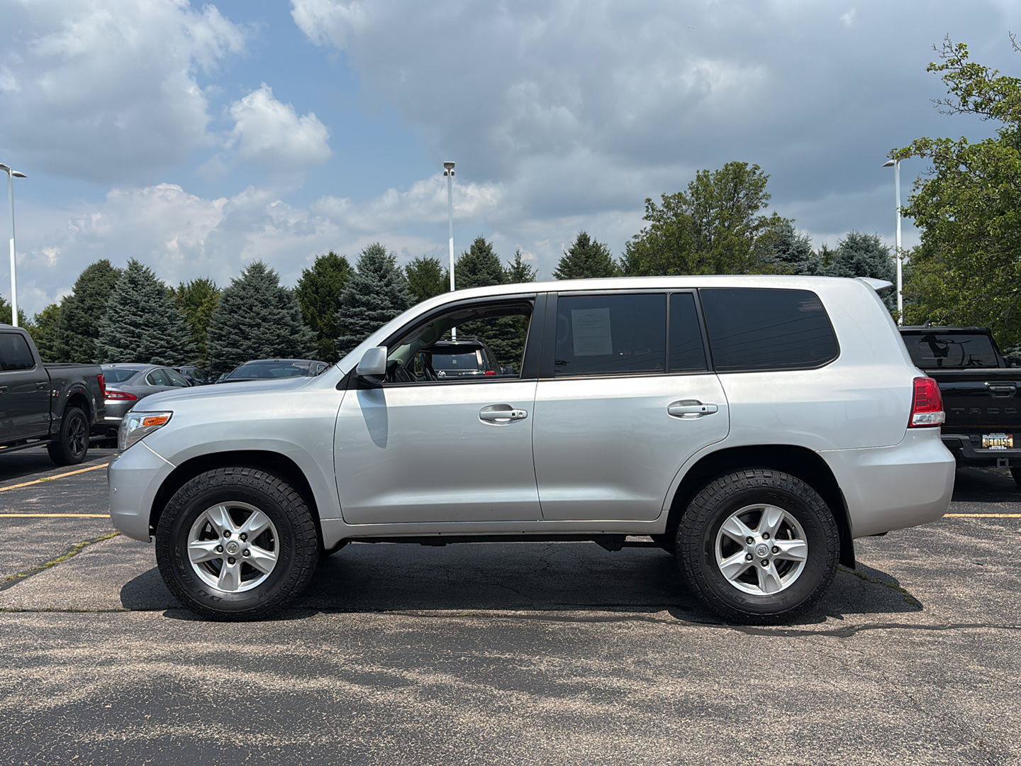 Used 2009 Toyota Land Cruiser w/ Upgrade Pkg AWD/4WD image 5