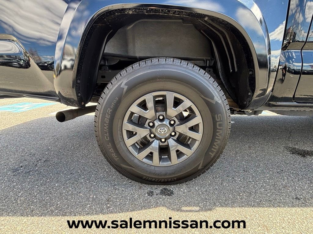 Used 2023 Toyota Tacoma SR5 w/ Technology Package AWD/4WD image 22