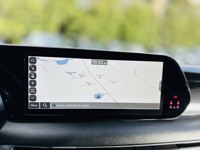 Used 2024 Hyundai Palisade Calligraphy image 10