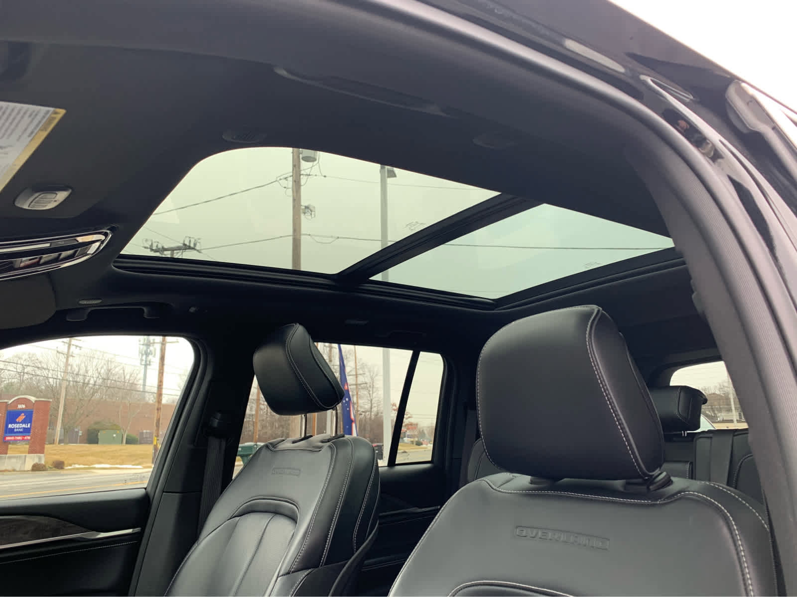 Used 2022 Jeep Grand Cherokee Overland image 41