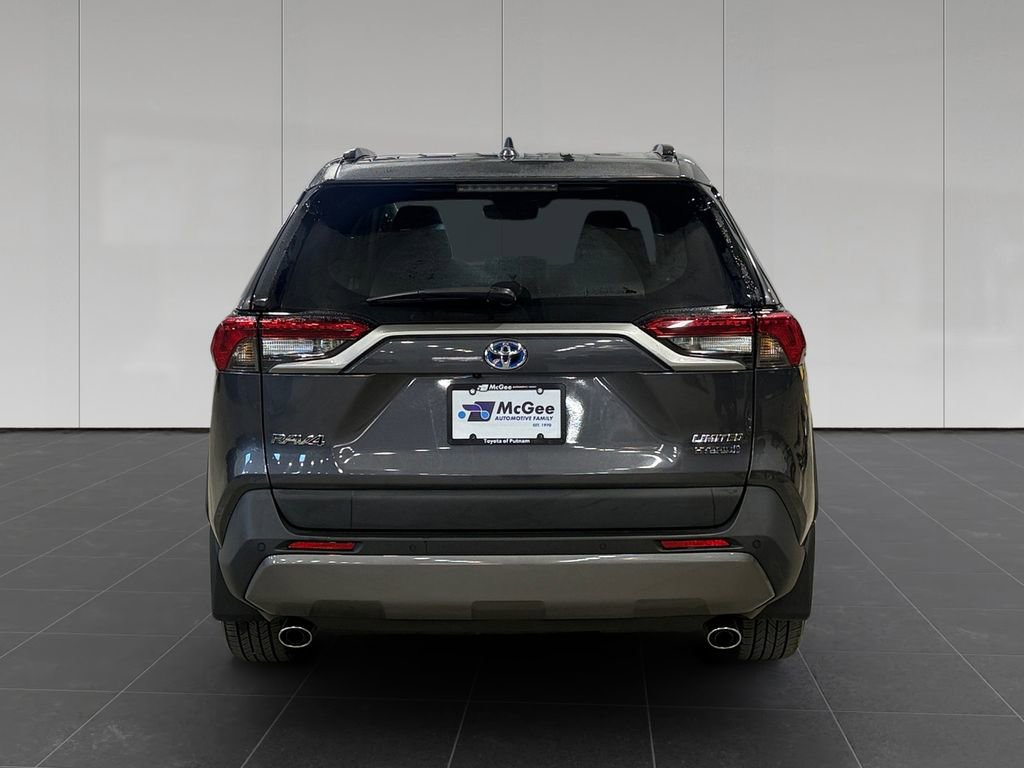 Used 2021 Toyota RAV4 Limited image 4