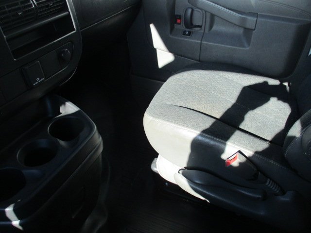 Used 2024 Chevrolet Express 2500 w/ Driver Convenience Package image 21