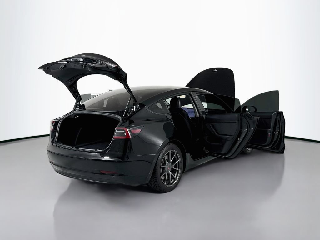 Used 2021 Tesla Model 3 Long Range AWD/4WD image 31