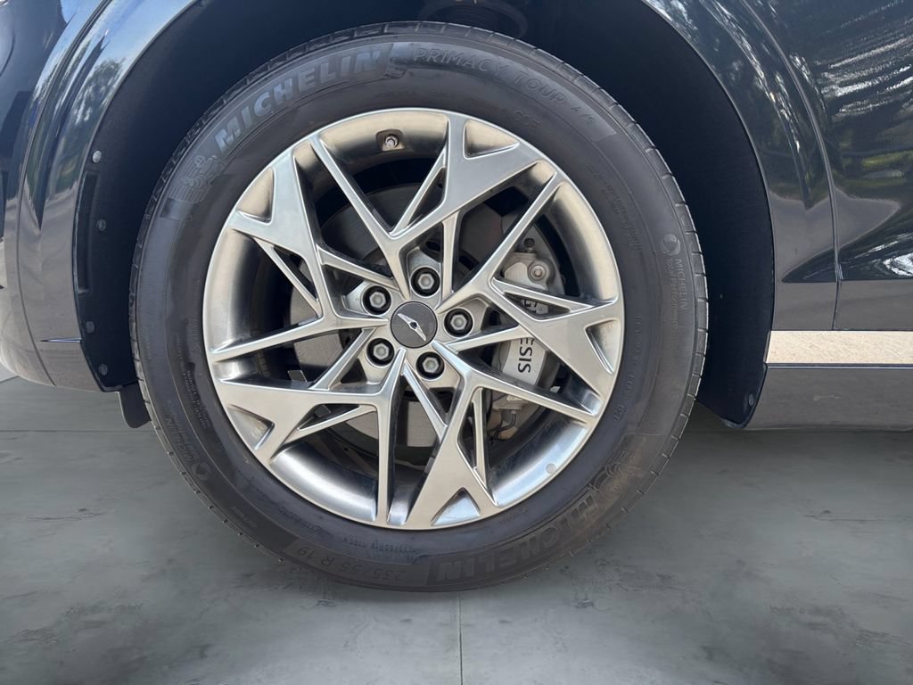 Used 2025 Genesis GV70 2.5T AWD/4WD image 14