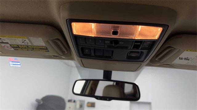 Used 2015 Toyota 4Runner Limited image 17