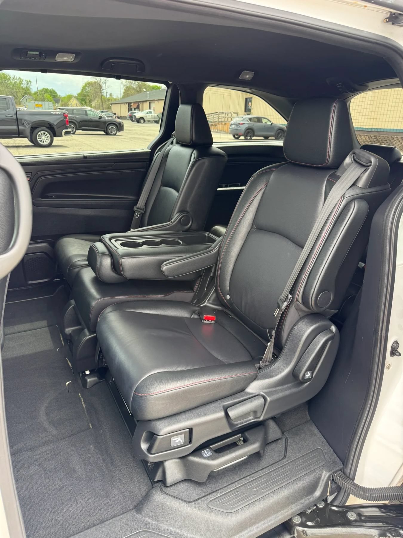 Used 2025 Honda Odyssey Sport-L image 15