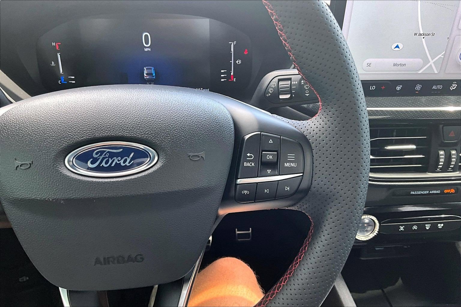 Used 2023 Ford Escape ST-Line w/ Tech Pack #1 FWD image 23