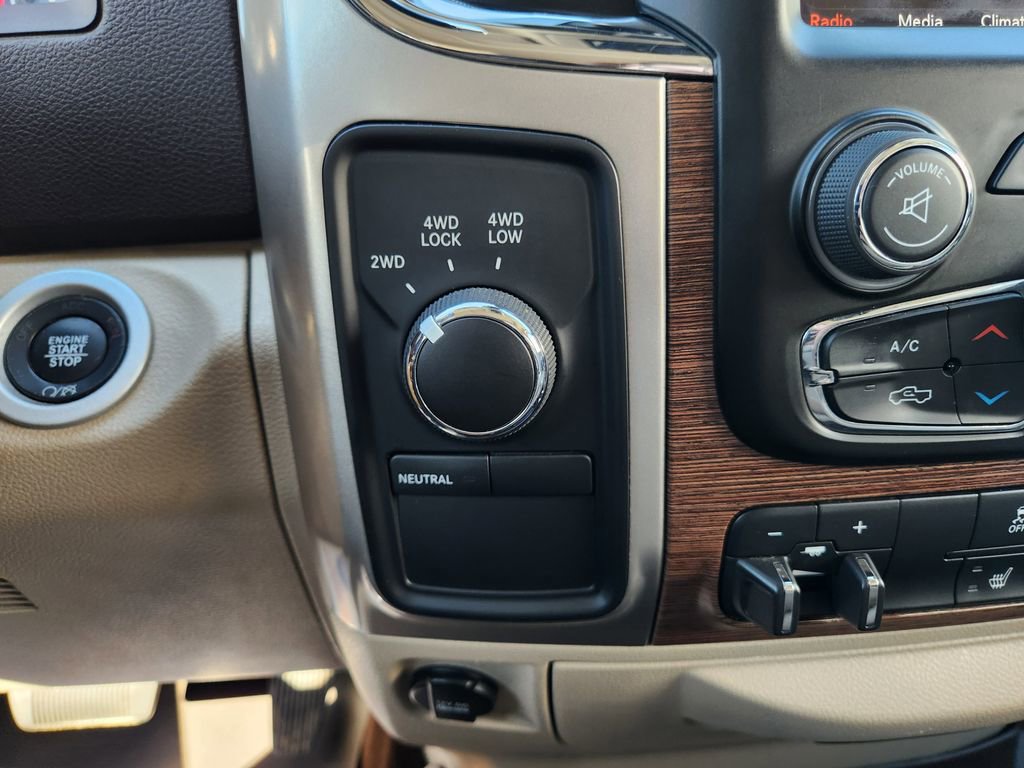 Used 2018 RAM 3500 Laramie image 25