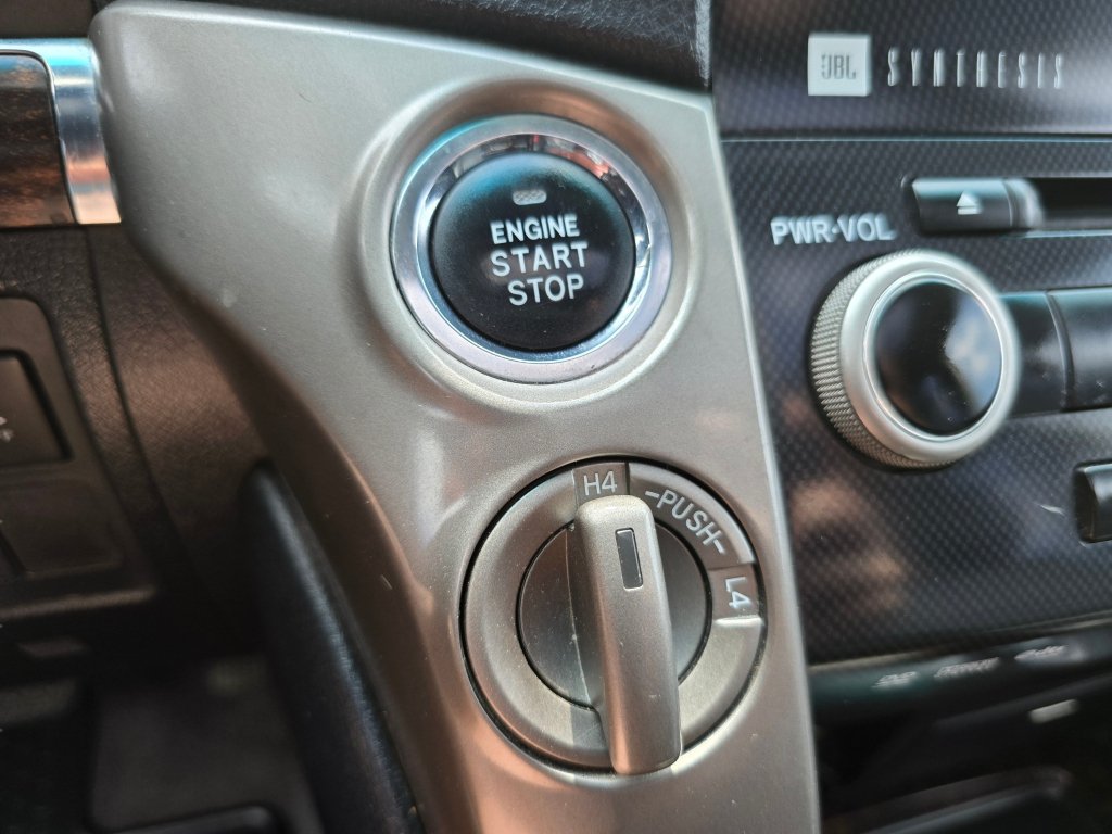Used 2009 Toyota Land Cruiser AWD/4WD image 11