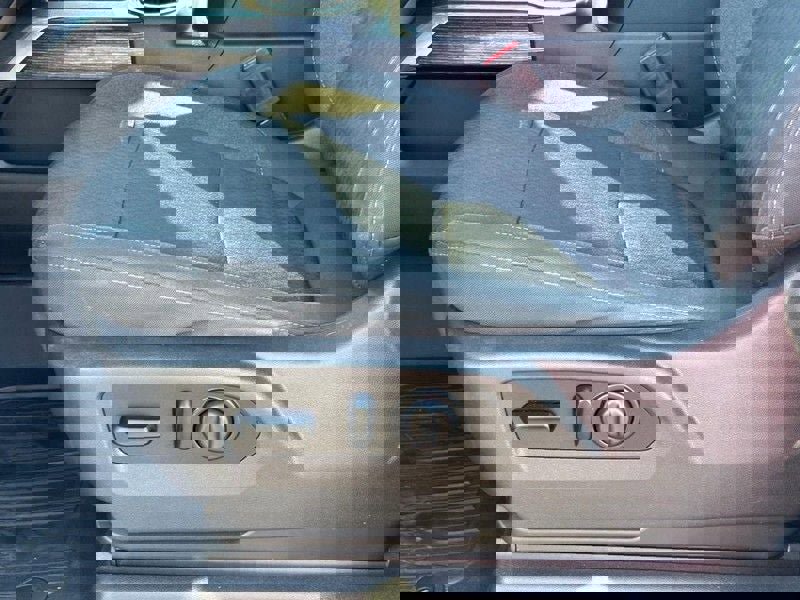 Used 2020 GMC Sierra 1500 Elevation w/ Elevation Value Package image 25