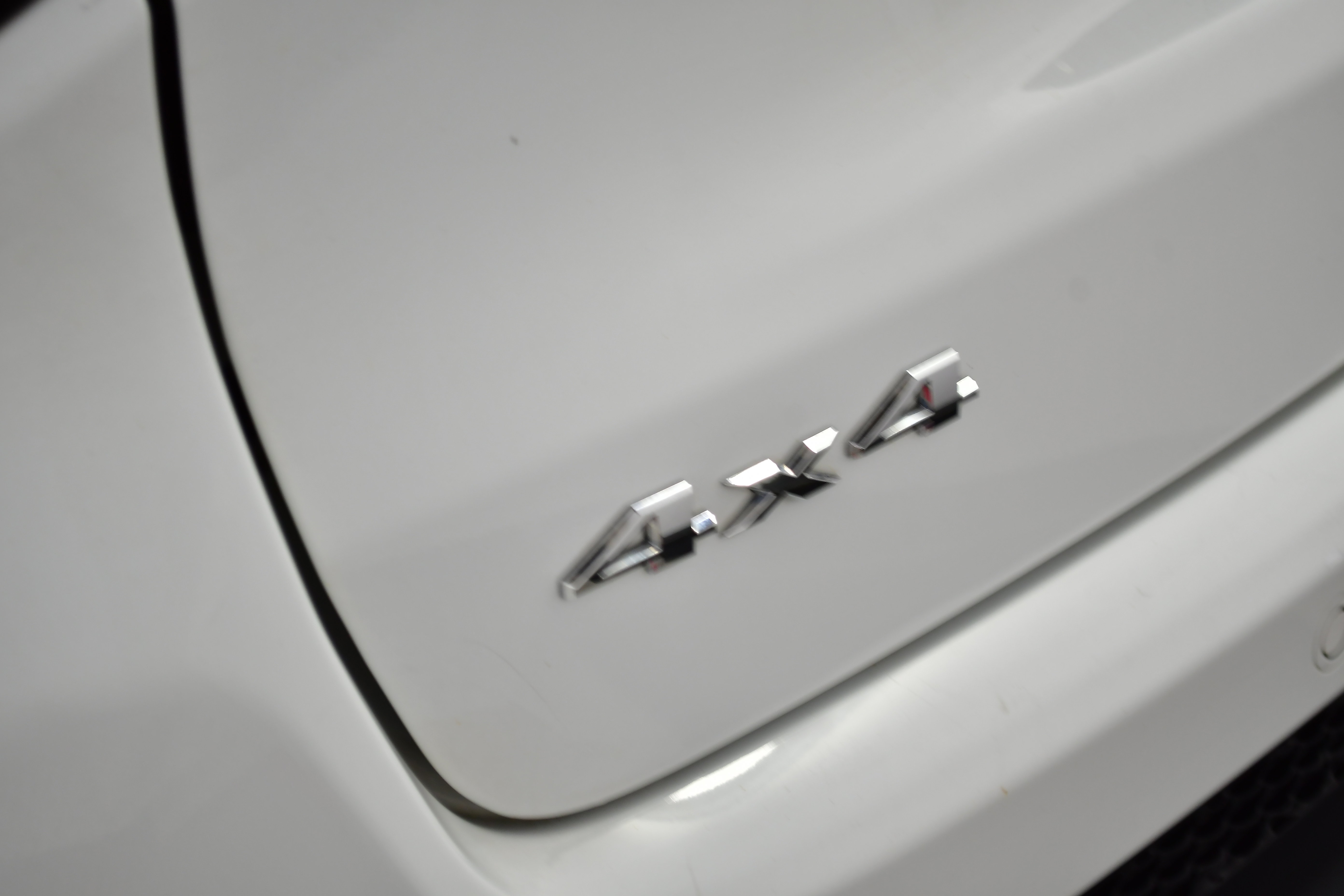 Used 2025 Jeep Compass Limited AWD/4WD image 32