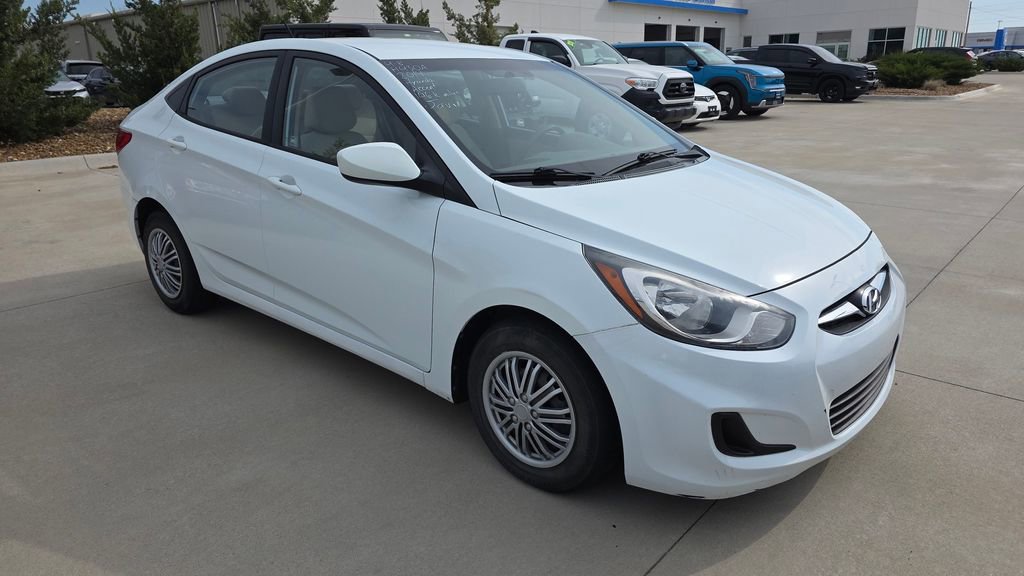 Used 2014 Hyundai Accent GLS image 7