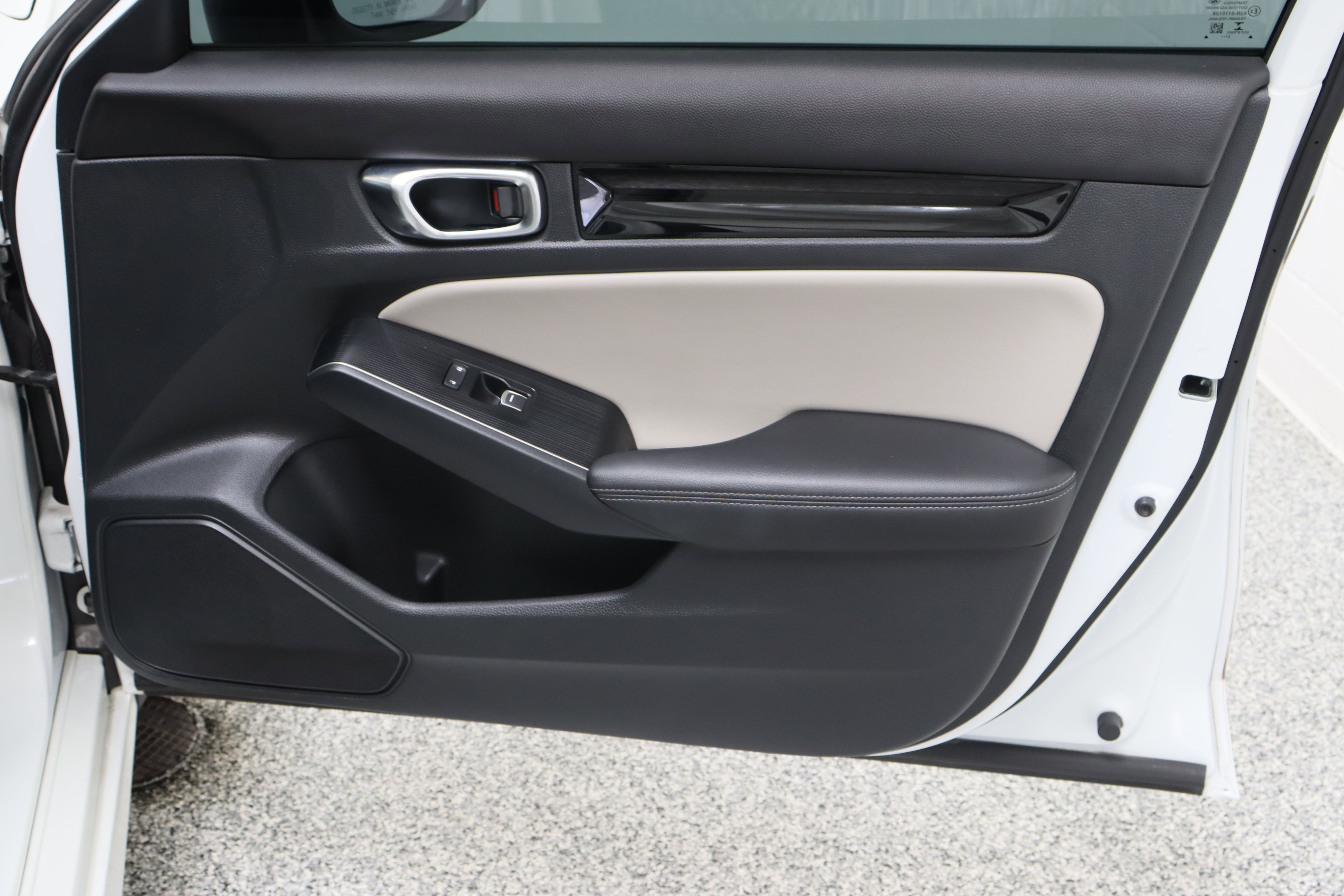 Used 2022 Honda Civic Touring image 36