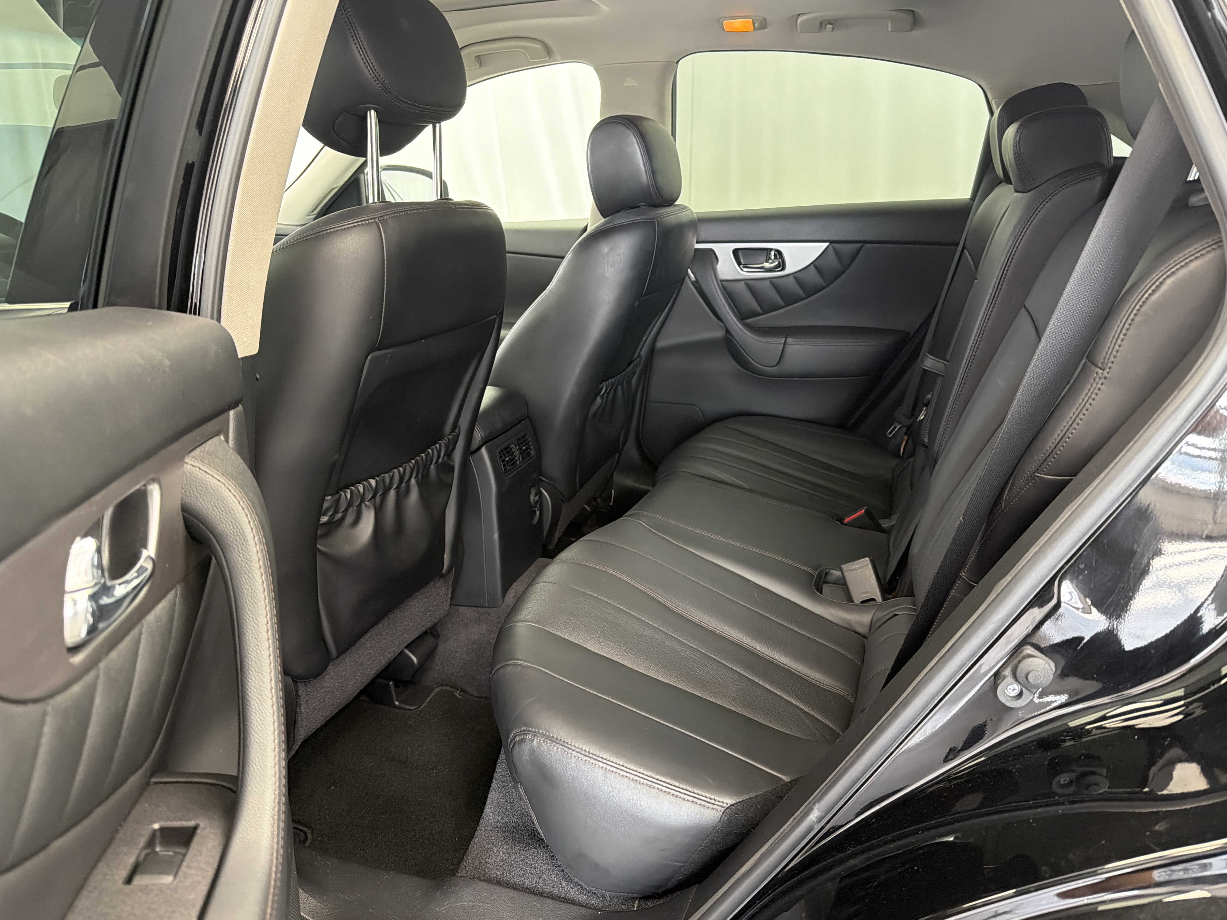 Used 2016 INFINITI QX70 2WD image 12