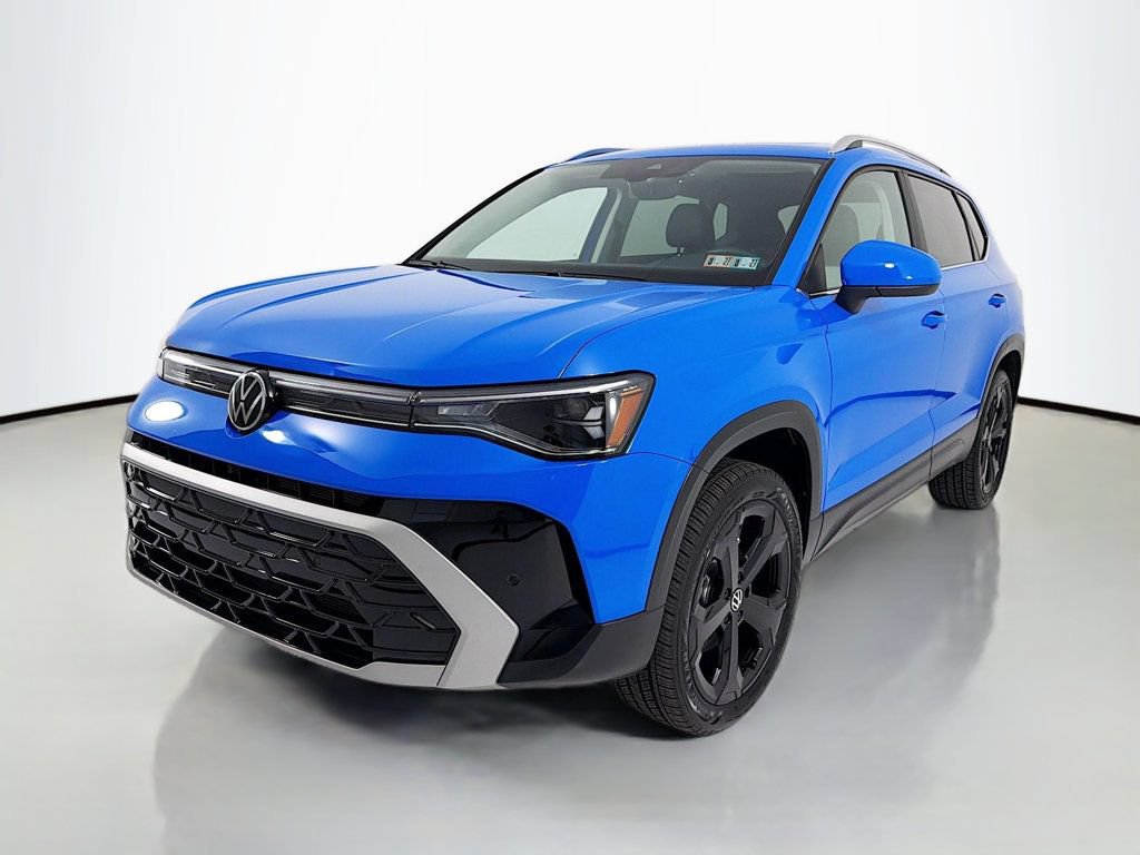 Certified 2025 Volkswagen Taos SEL AWD/4WD image 3