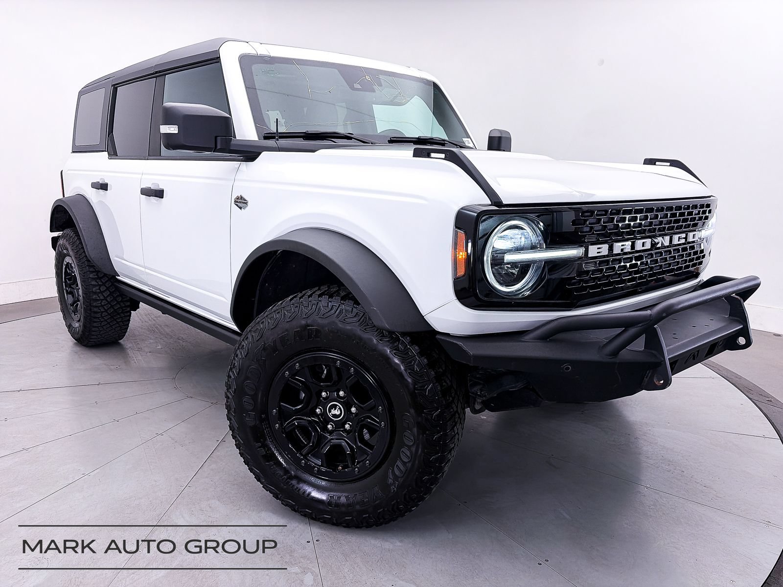 Used 2023 Ford Bronco Wildtrak AWD/4WD video 1