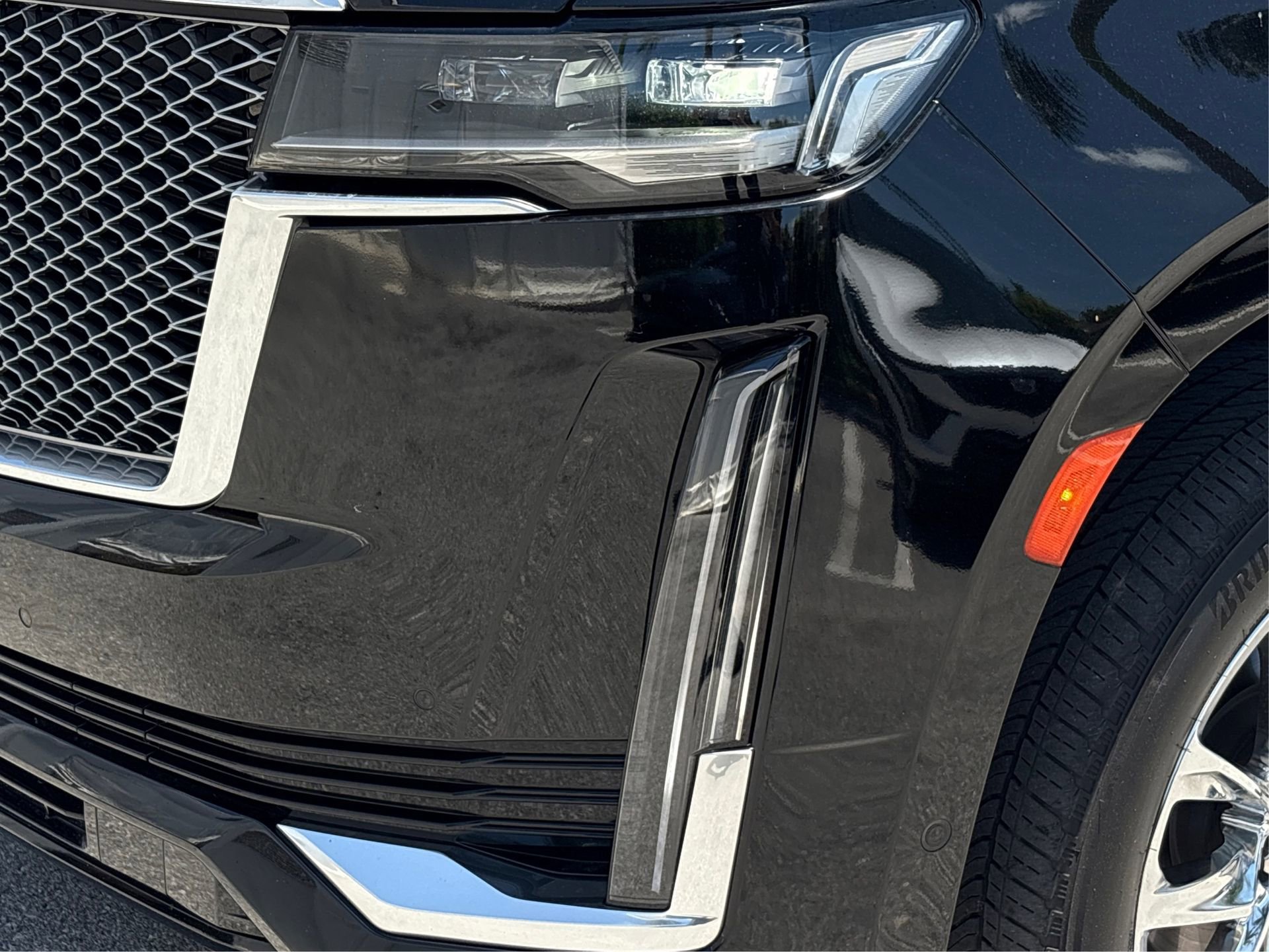 Used 2023 Cadillac Escalade Premium Luxury w/ LPO, Radiant Package RWD image 14