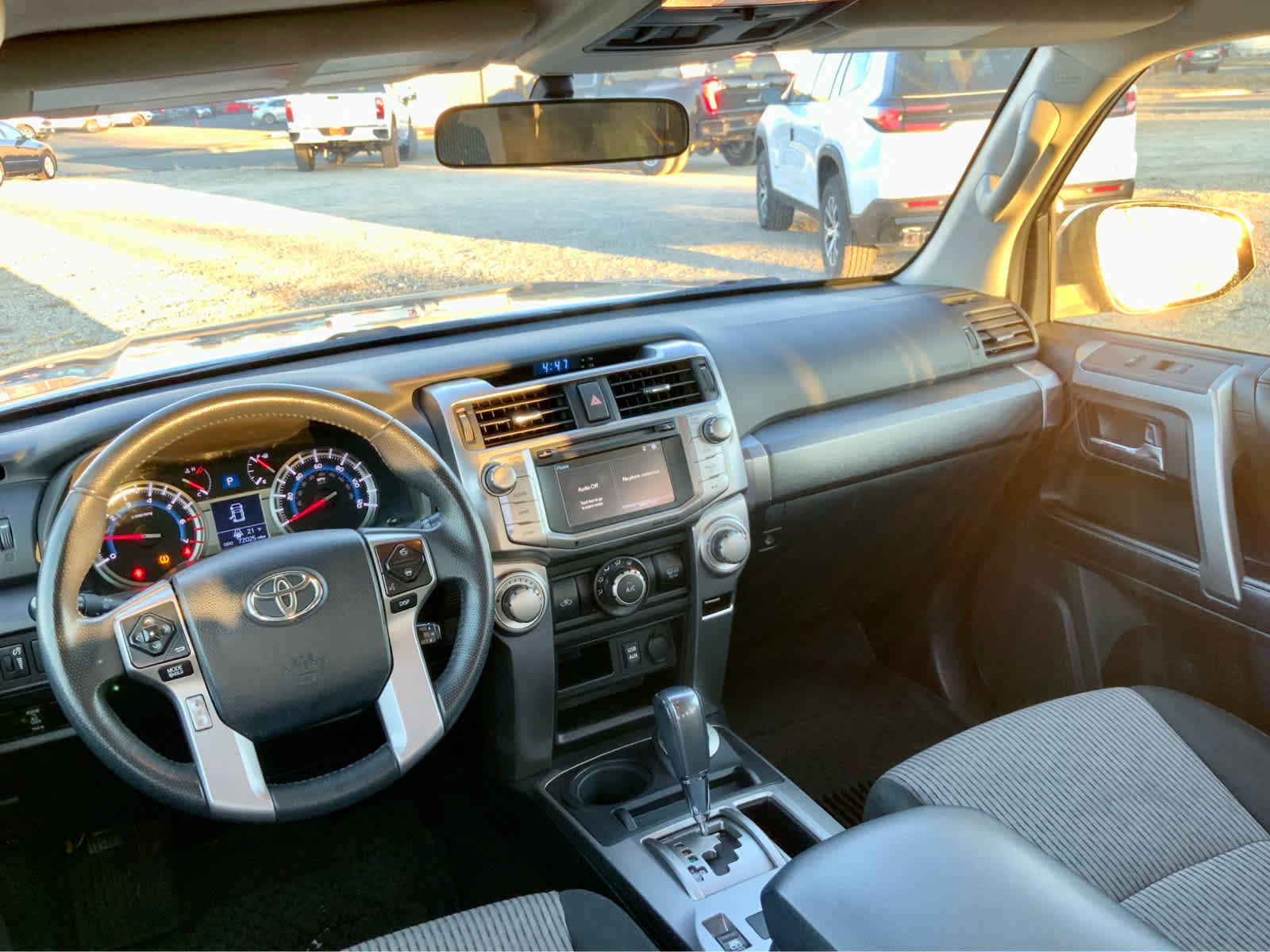 Used 2018 Toyota 4Runner SR5 image 35