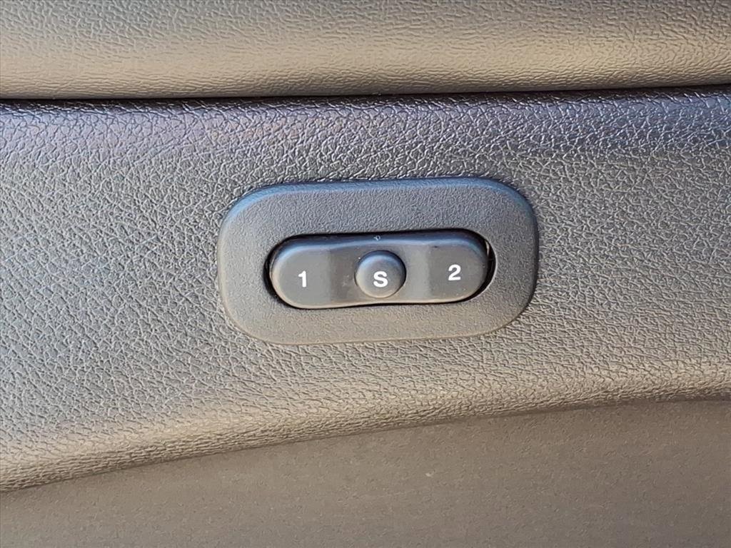 Used 2018 Dodge Durango GT w/ Premium Group image 11