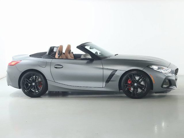 Used 2026 BMW Z4 M40i w/ Premium Package RWD image 17