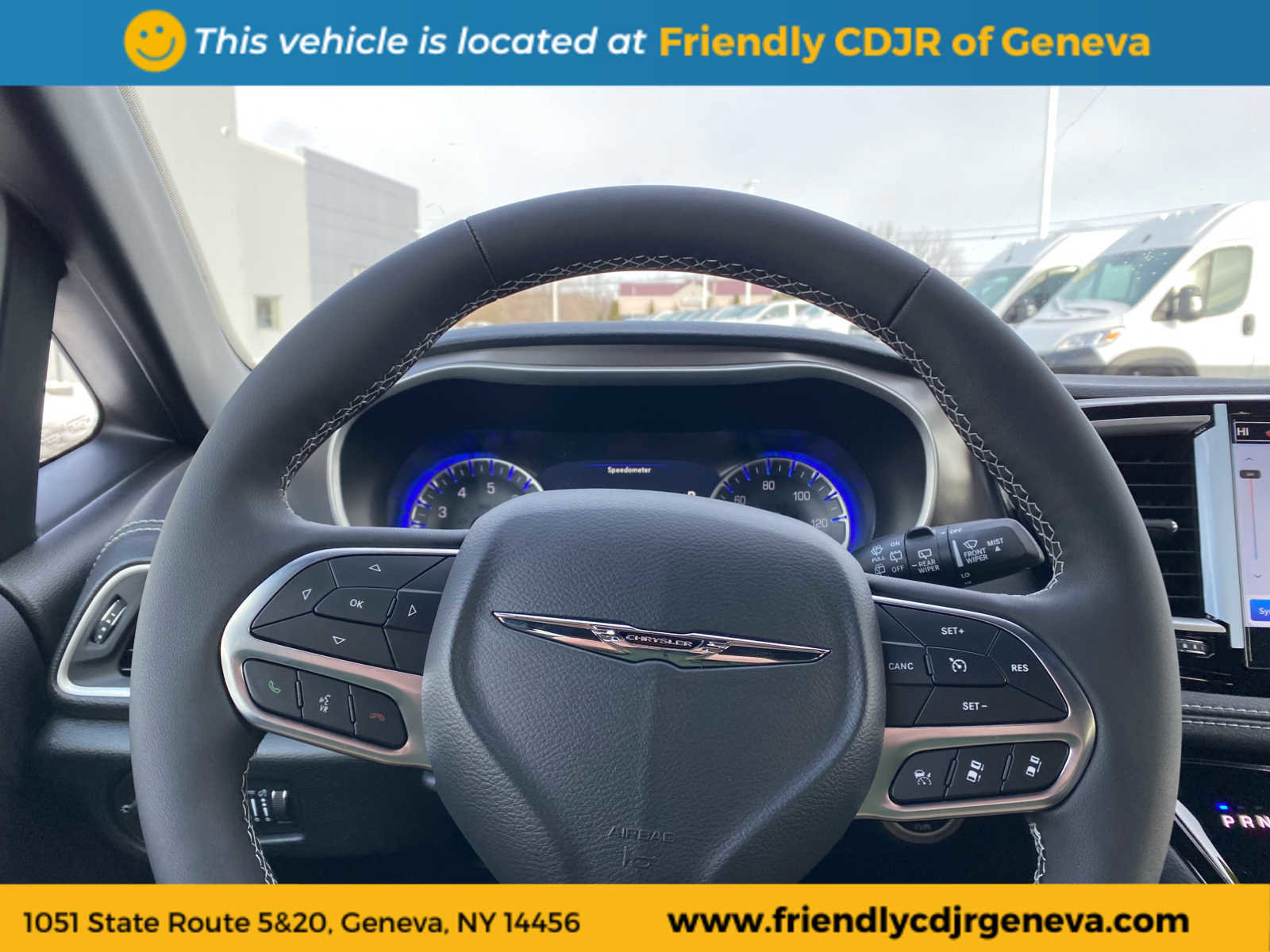 New 2026 Chrysler Pacifica Select image 15