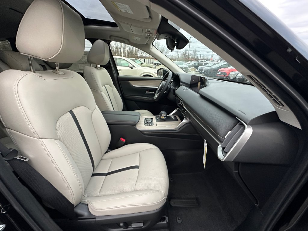 New 2026 MAZDA CX-90 3.3 Turbo w/ Preferred Package AWD/4WD image 26