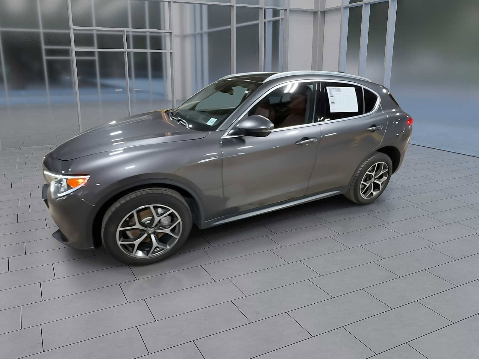 Used 2019 Alfa Romeo Stelvio Ti image 4