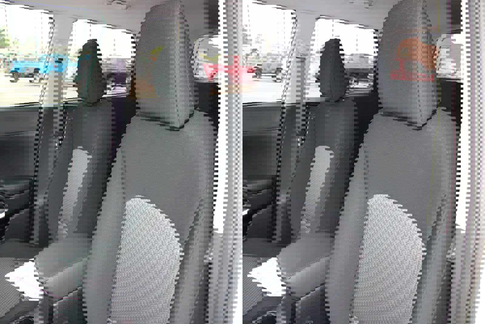 Used 2024 Kia Soul LX w/ Option Group 015 image 11