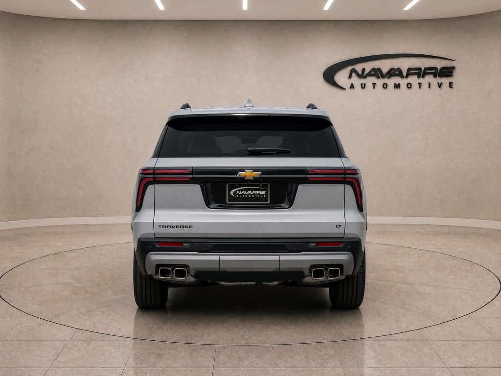 Used 2025 Chevrolet Traverse LT AWD/4WD image 6