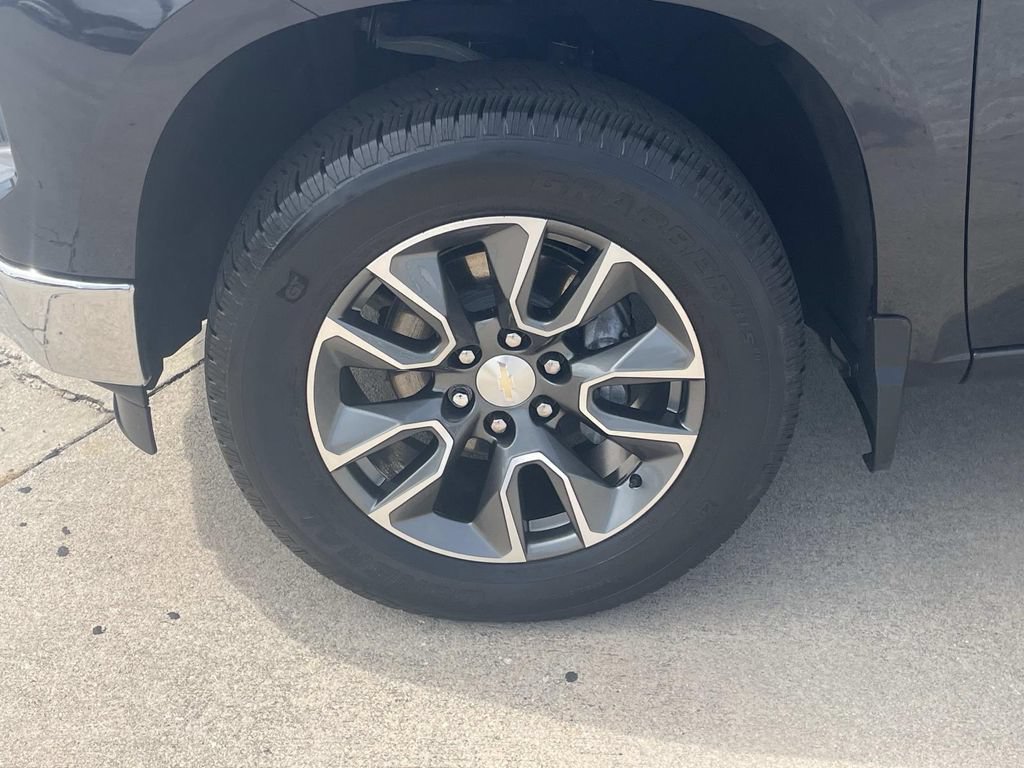 Certified 2023 Chevrolet Silverado 1500 LT AWD/4WD image 7