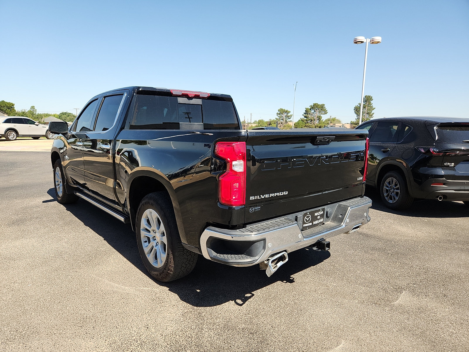 Used 2025 Chevrolet Silverado 1500 LTZ w/ LTZ Premium Texas Edition AWD/4WD image 5