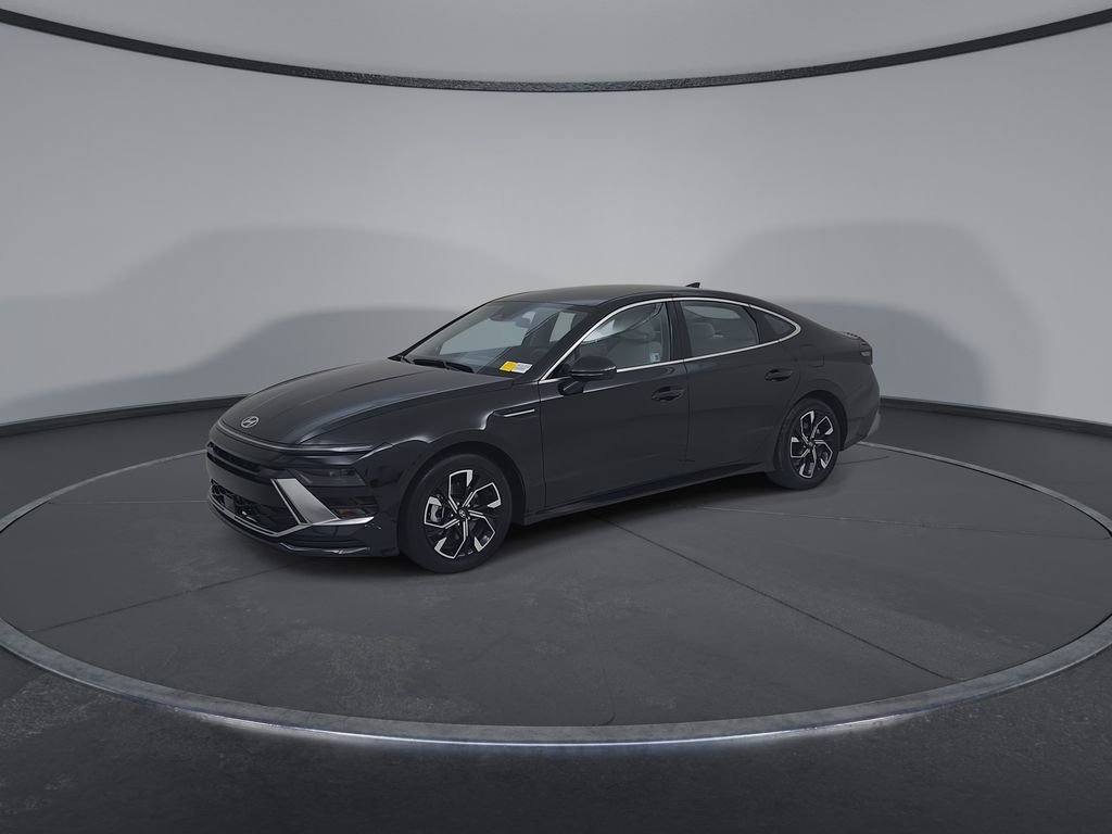Used 2025 Hyundai Sonata SEL FWD image 7