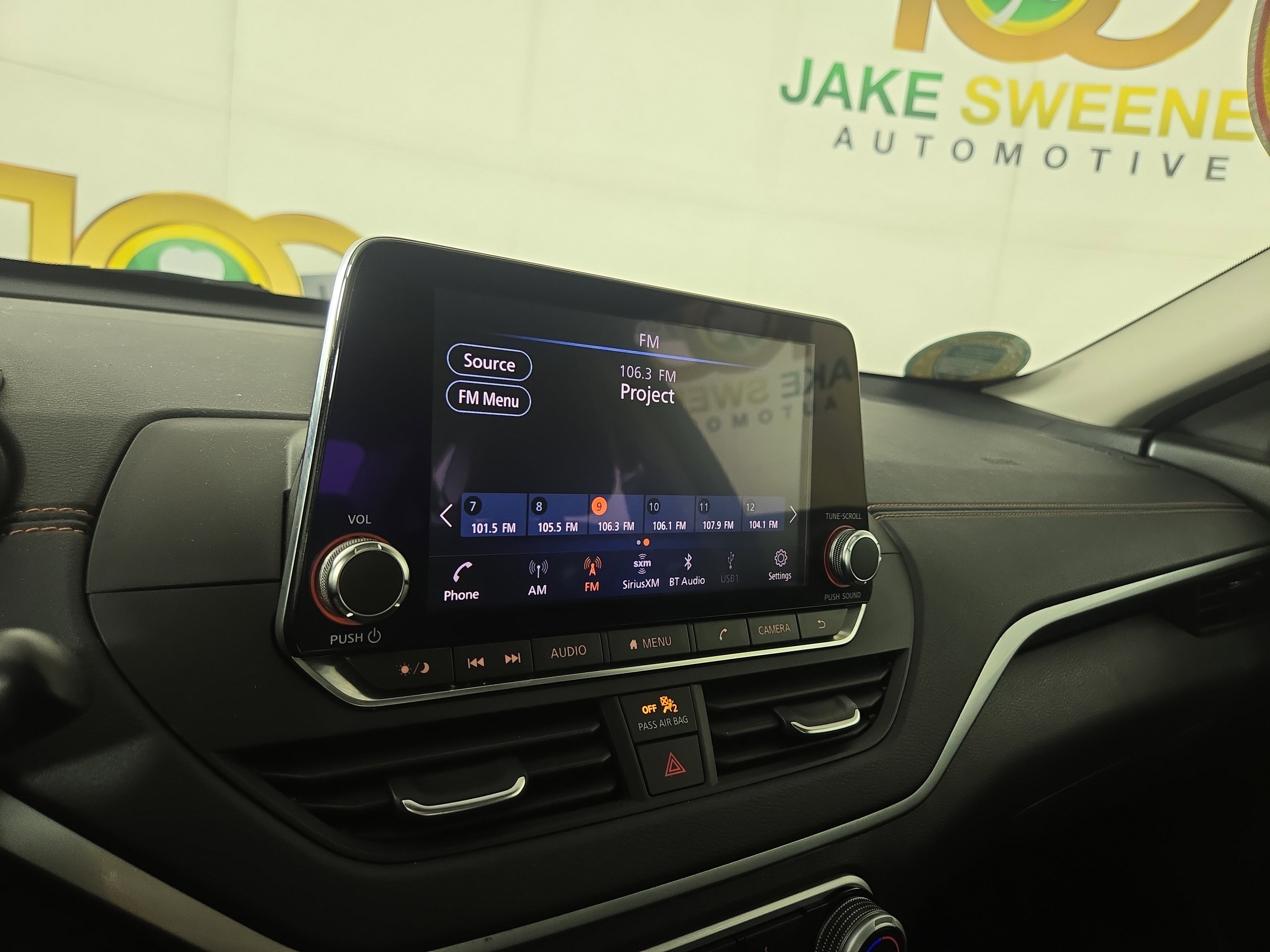 Used 2019 Nissan Altima 2.5 SR w/ SR Premium Package image 18