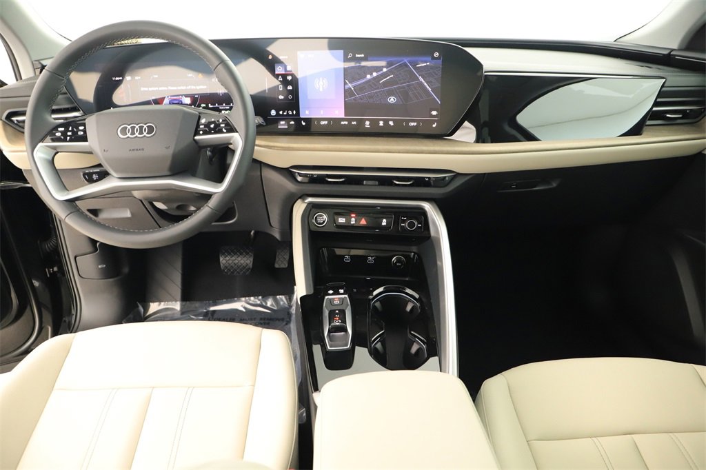 New 2025 Audi Q5 Premium Plus image 18