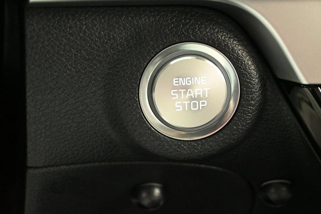 Used 2025 Kia Telluride LX FWD image 30