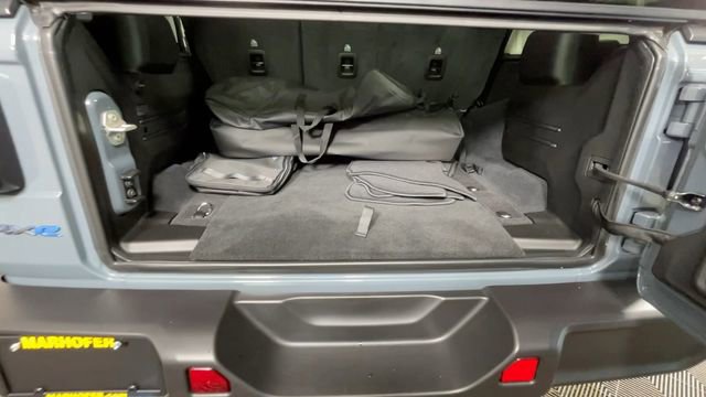 Used 2024 Jeep Wrangler Unlimited w/ Convenience Group AWD/4WD image 19