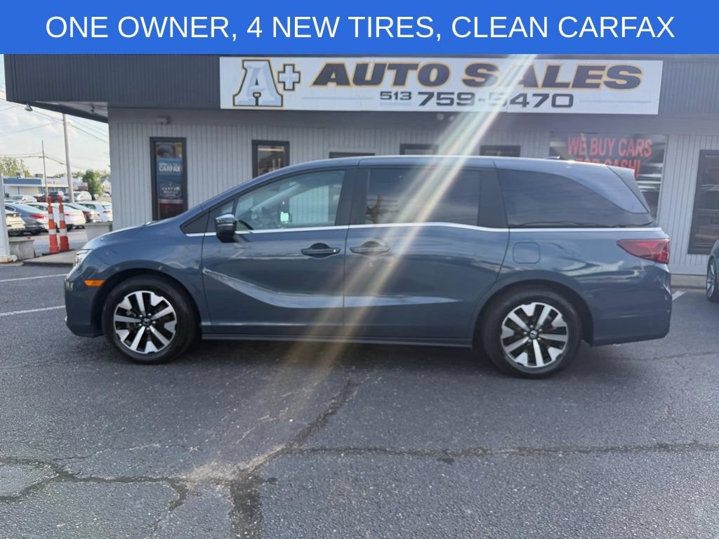 Used 2025 Honda Odyssey EX-L image 1